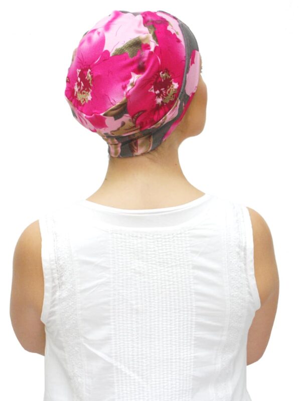 sleep_chemo_hat_pink_floral_bac