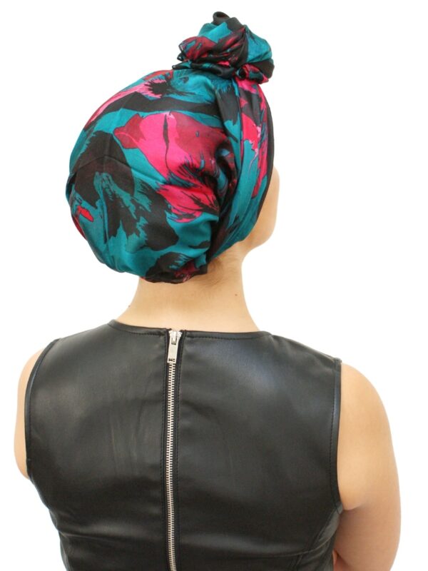 back view of scarf turban