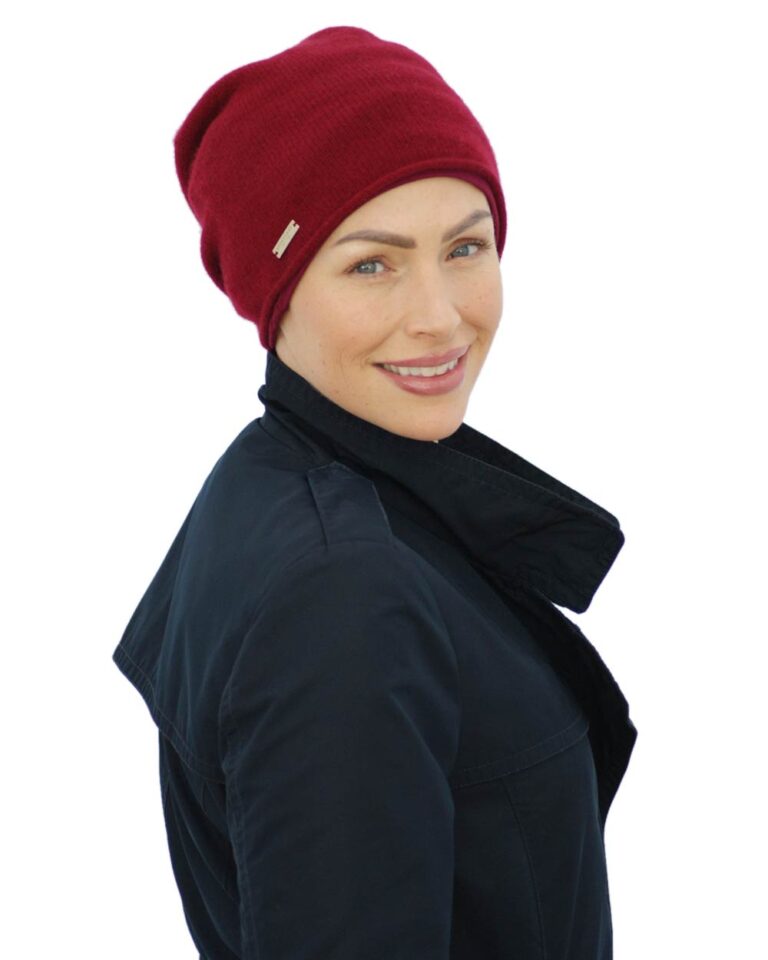 best hats for bald women blog guide - red cashmere beanie